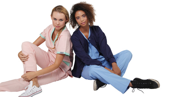 Nurses In Uniform: Is It Okay to Wear Scrubs In Public? - NurseBuff